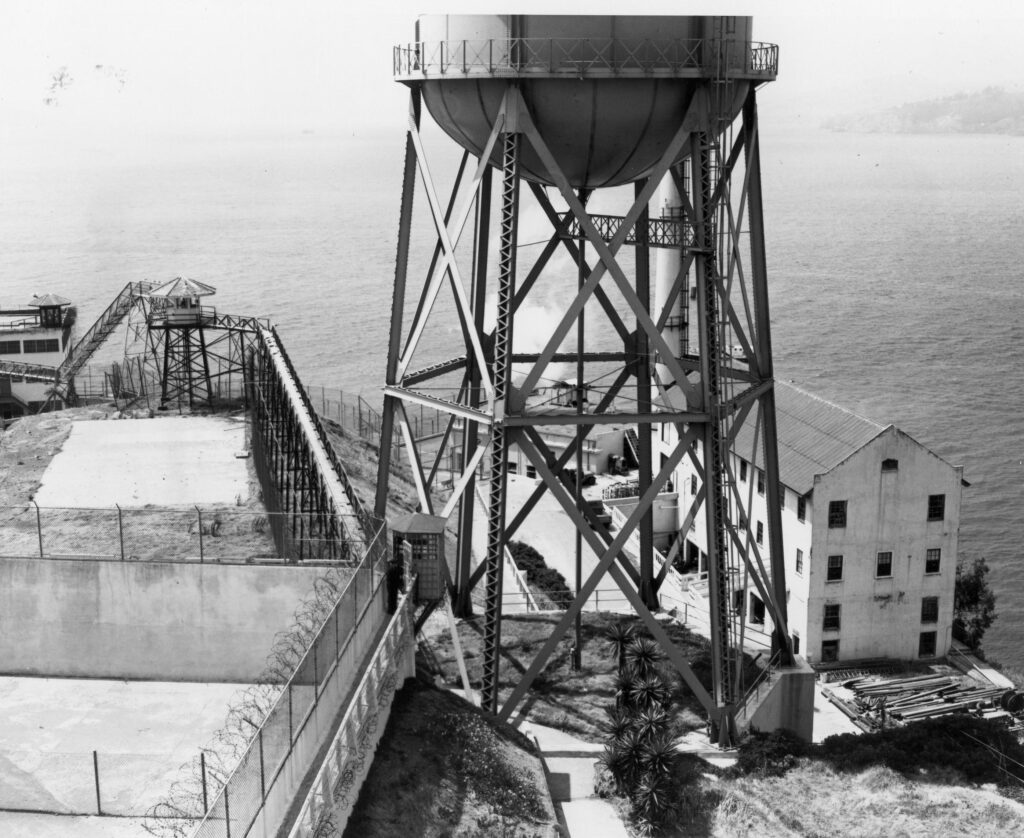 Alcatraz East Crime